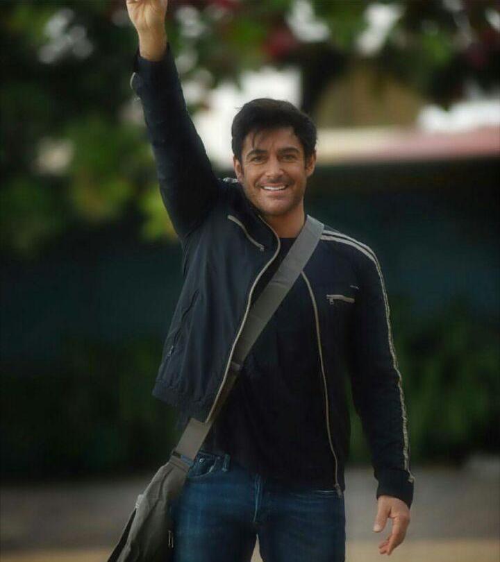 محمدرضا گلزار در بمبئی (تصاویر)