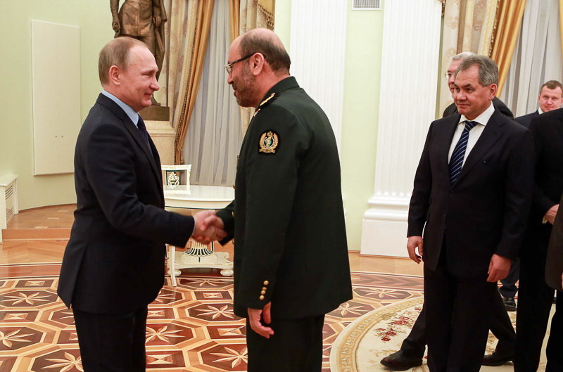 دیدار وزرای دفاع ایران و روسیه