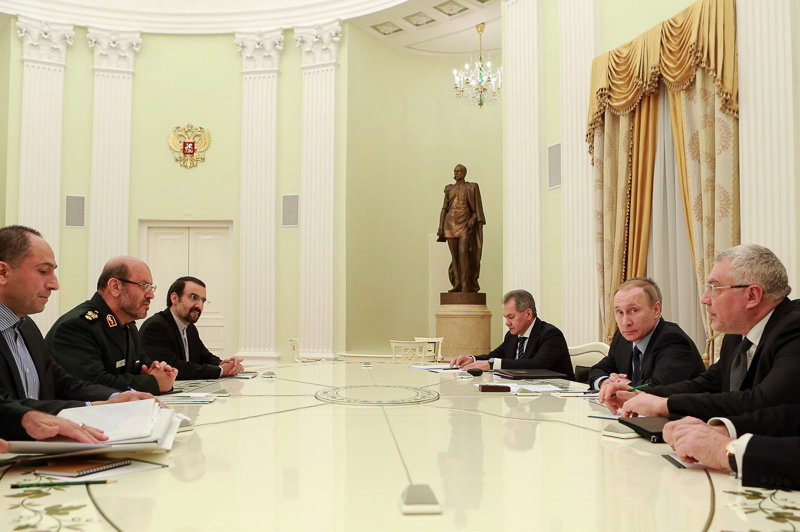 دیدار وزرای دفاع ایران و روسیه