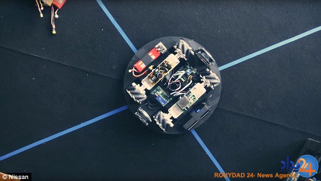 نیسان صندلی با قابلیت پارک خودکار تولید کرد (فیلم و تصاویر)