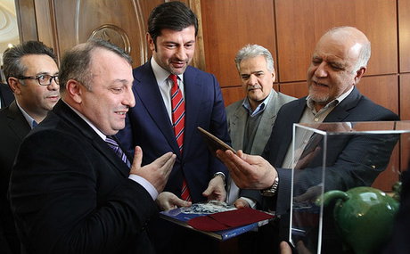 دیدار هافبک سابق آث‌میلان با زنگنه (تصاویر)