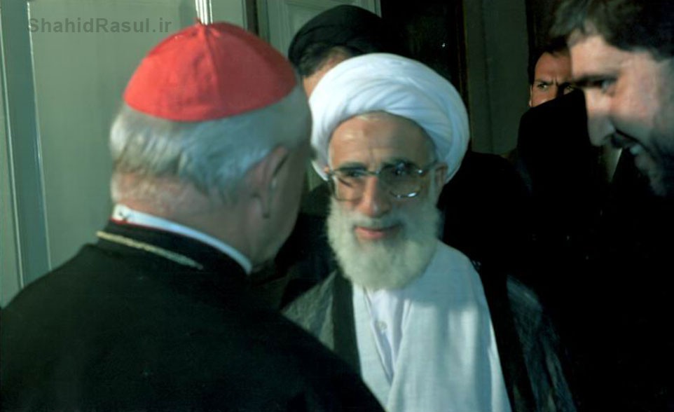 آیت الله جنّتی در جنگ بوسنی ۲ (تصاویر) آیت الله جنّتی در جنگ بوسنی ۲ (تصاویر)