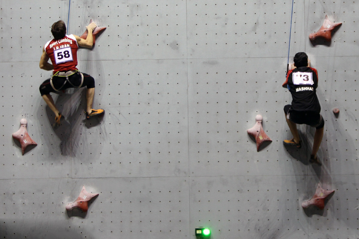 مسابقات سنگ نوردی جام فجر