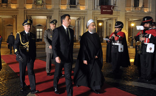 استقبال و مذاکرات دو جانبه روحانی و نخست وزیر ایتالیا (تصاویر) استقبال و مذاکرات دو جانبه روحانی و نخست وزیر ایتالیا (تصاویر)