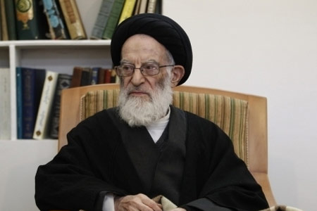 باید از آبرو گذشت تا کسب آبرو کرد