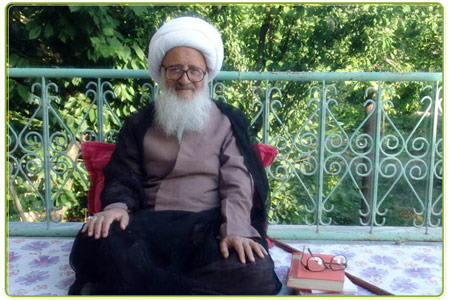 باید از آبرو گذشت تا کسب آبرو کرد