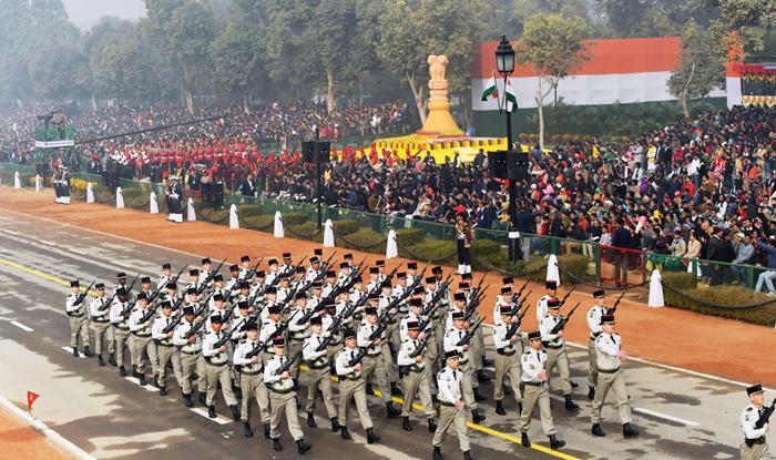 اولاند میهمان ویژه رژه استقلال هند (تصاویر)