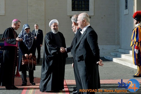 زن همراه روحانی در دیدار با پاپ کیست؟