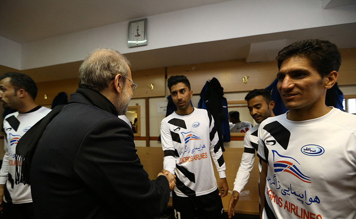 خوش و بش لاریجانی و علی دایی (تصاویر) خوش و بش لاریجانی و علی دایی (تصاویر)