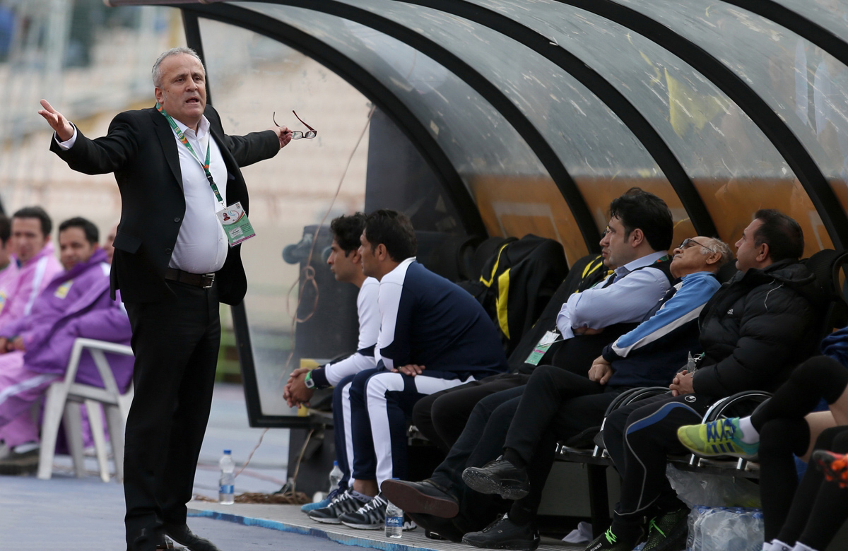 دیدار راه آهن و استقلال تهران دیدار راه آهن و استقلال تهران