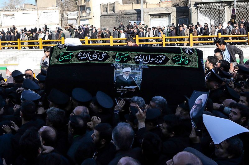 تشییع پیکر آیت الله واعظ طبسی تشییع پیکر آیت الله واعظ طبسی