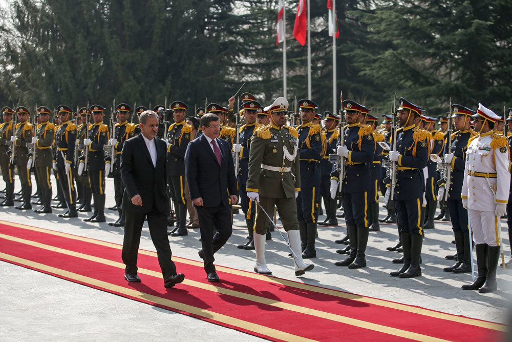 ورود نخست وزیر ترکیه به تهران و مراسم استقبال رسمی ورود نخست وزیر ترکیه به تهران و مراسم استقبال رسمی