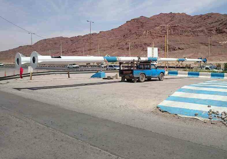 حمل تیر چراغ با نیسان آبی!!! (تصویر)