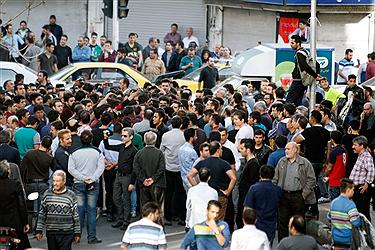 بی کفایتی شهرداری تهران به روایت کسبه جمهوری (تصویر) بی کفایتی شهرداری تهران به روایت کسبه جمهوری (تصویر)
