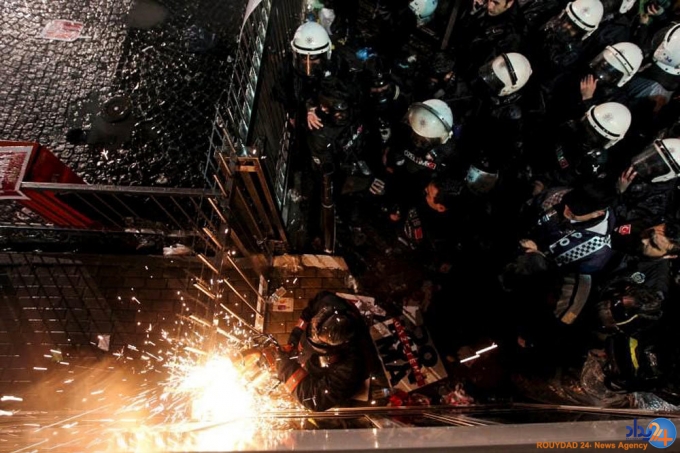 حمله پلیس ترکیه به معترضان‎