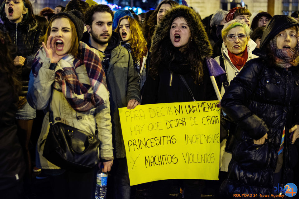 خشم زنان جهان در قاب تصویر خشم زنان جهان در قاب تصویر