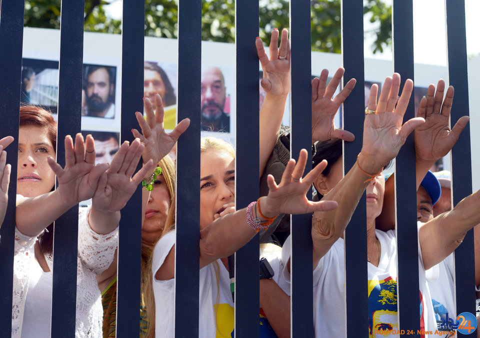 خشم زنان جهان در قاب تصویر خشم زنان جهان در قاب تصویر