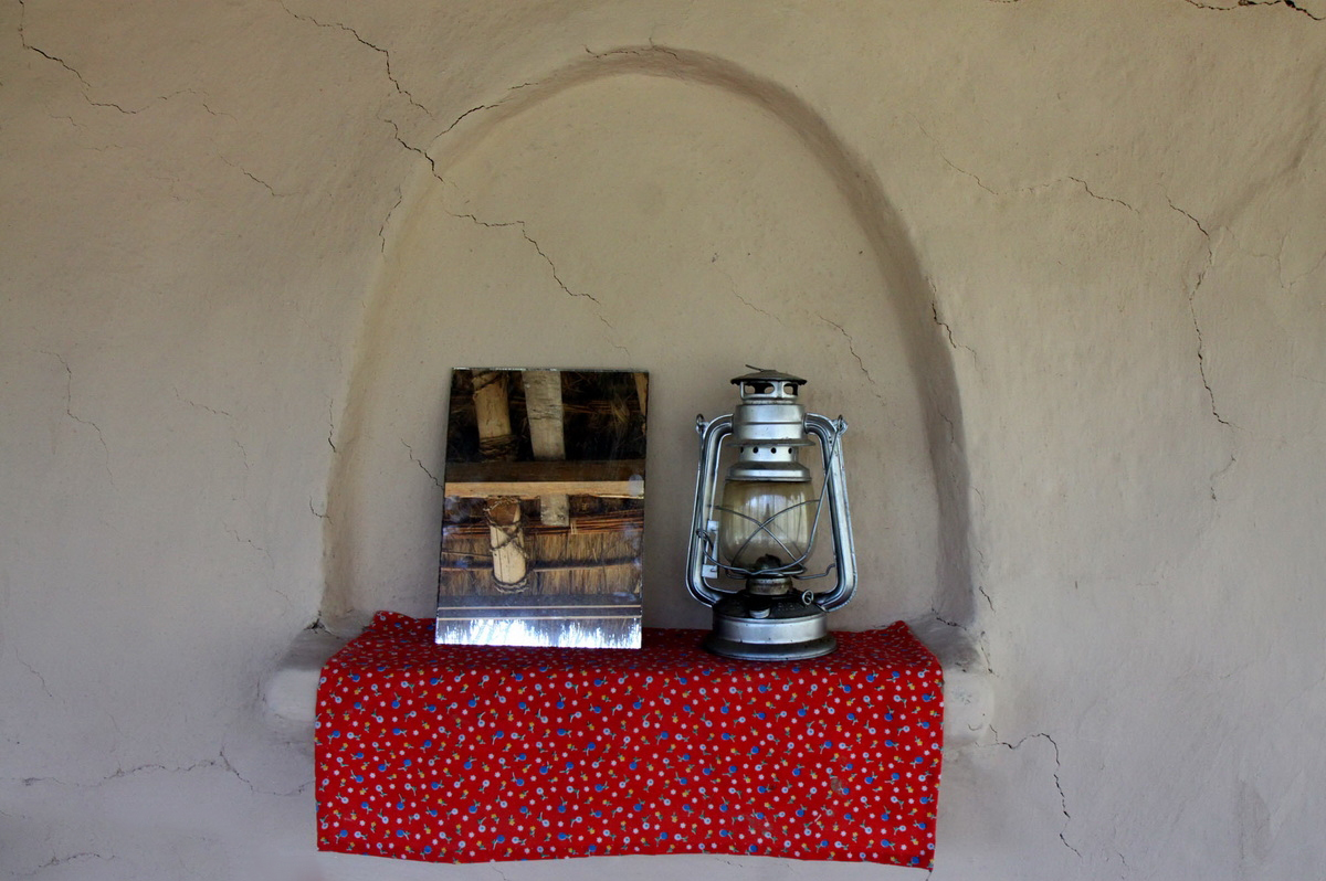 جلوه های نوروزی در خانه های روستایی جلوه های نوروزی در خانه های روستایی