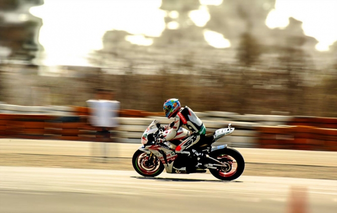 آخرین دوره مسابقات کشوری موتورسواری ریس