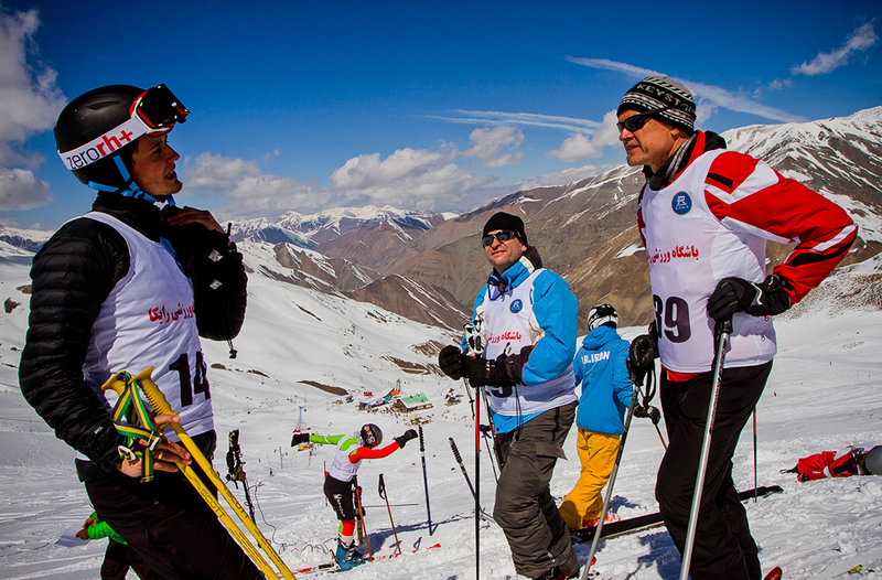 نجمین دوره مسابقات اسکی دیپلماتیک