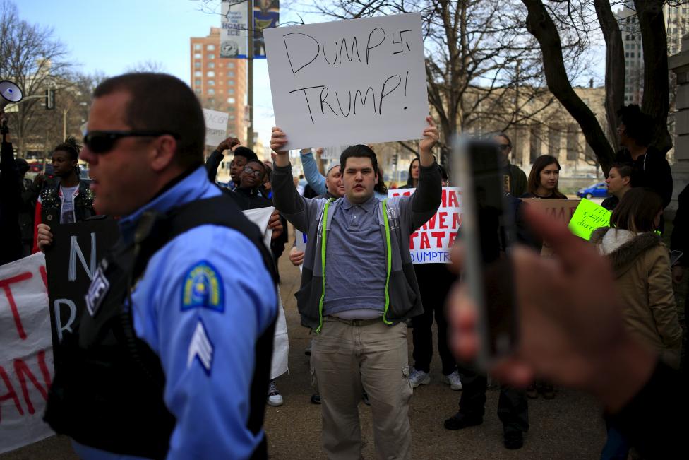 درگیری در تجمعات انتخاباتی آمریکا