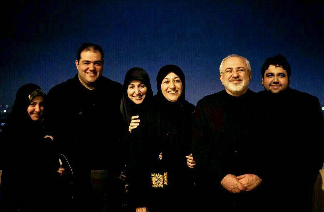 ظریف و خانواده اش (تصویر)