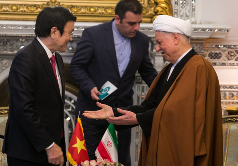 دیدار رئیس جمهور ویتنام با هاشمی (تصاویر)