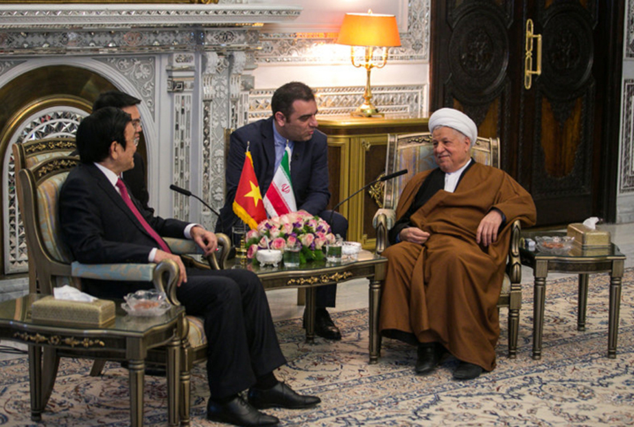 دیدار رئیس جمهور ویتنام با هاشمی (تصاویر)