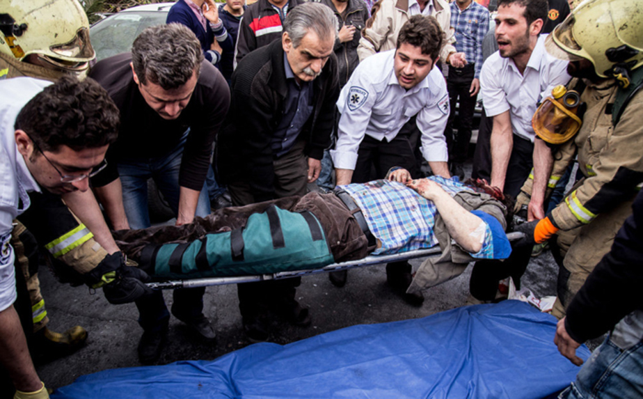 تصادف مرگبار در خیابان مفتح (تصاویر)