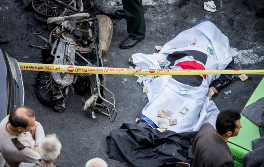 تصادف مرگبار در خیابان مفتح (تصاویر)