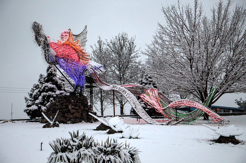 بارش برف در آستانه بهار - تبریز و ارومیه