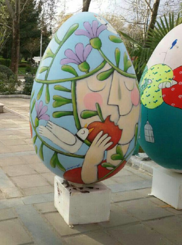 تخم مرغ آرایی جالب در پارک های تهران (تصویر)