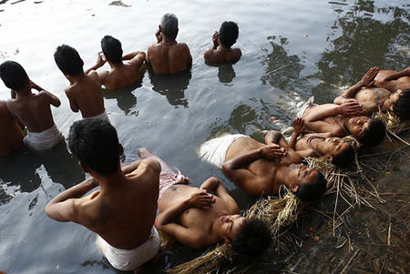 برگزیده ترین تصاویر خبری جهان / 5 اسفند