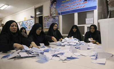 شمارش آراء انتخابات (تصاویر)