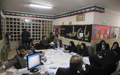 شمارش آراء انتخابات (تصاویر)