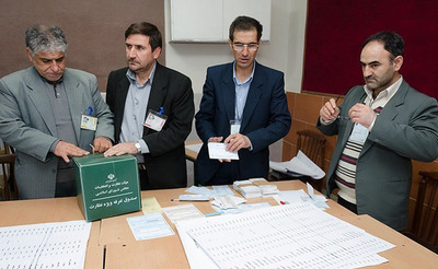 شمارش آراء انتخابات (تصاویر)