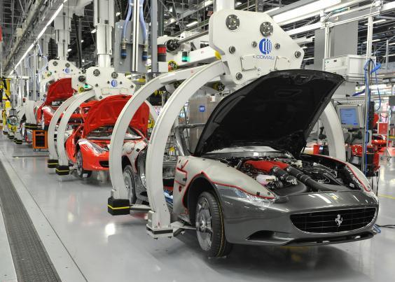 درون کارخانه لوکس درون کارخانه لوکس