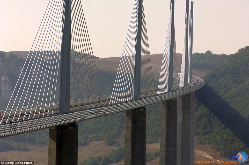 عجیب ترین جاده های روی زمین (تصاویر)