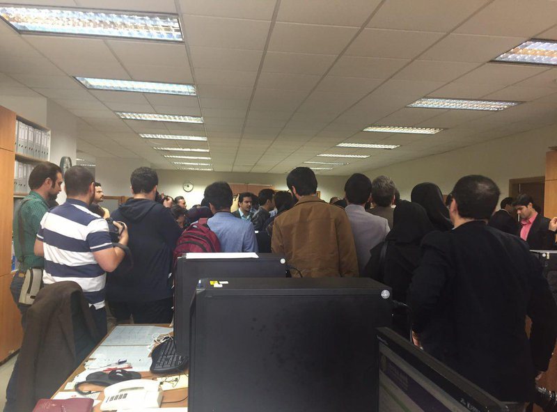 سوئیفت باز بود سوئیفت باز بود