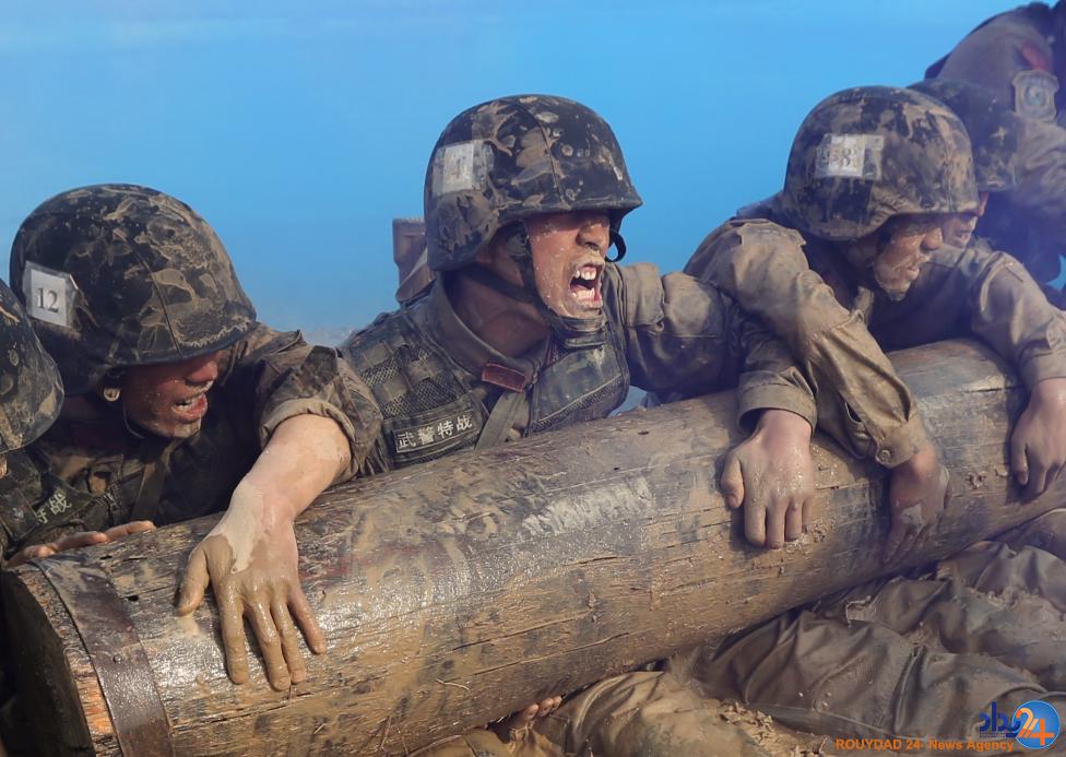 تمرینات پلیس شبه نظامی چین