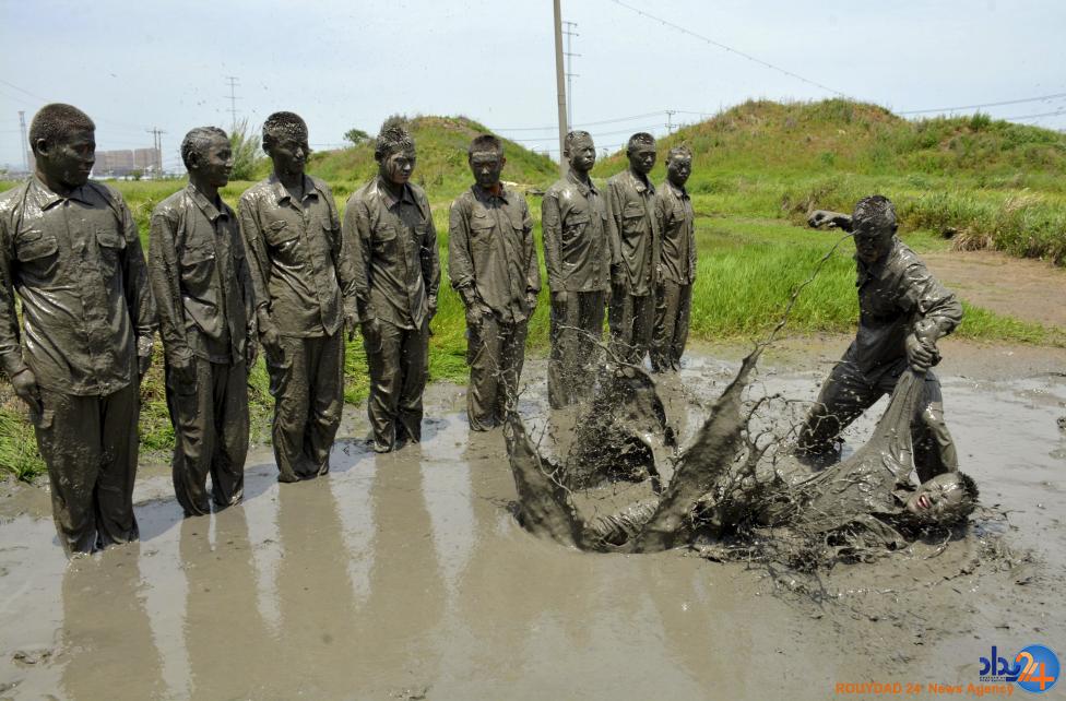 تمرینات پلیس شبه نظامی چین