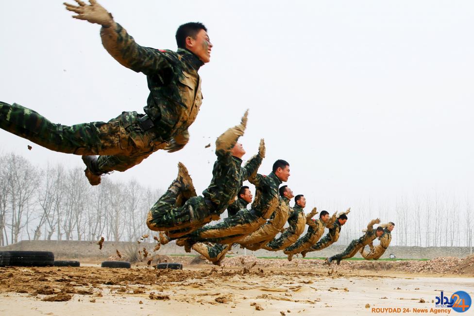 تمرینات پلیس شبه نظامی چین