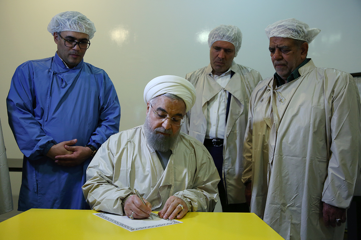 جوانان ایرانی شعار ما می توانیم را در همه عرصه ها عملی ساخته اند جوانان ایرانی شعار ما می توانیم را در همه عرصه ها عملی ساخته اند