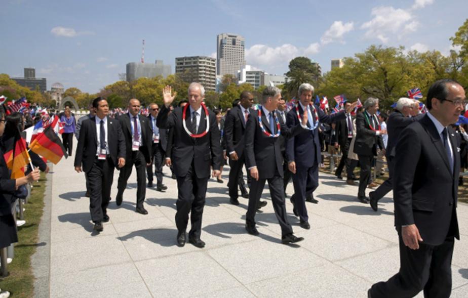 ادای احترام کری به قربانیان هیروشیما (تصاویر)