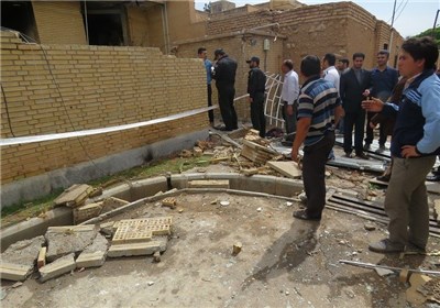 انفجار یک واحد مسکونی در اثر نشت گاز در مهدی‌شهر (تصاویر)