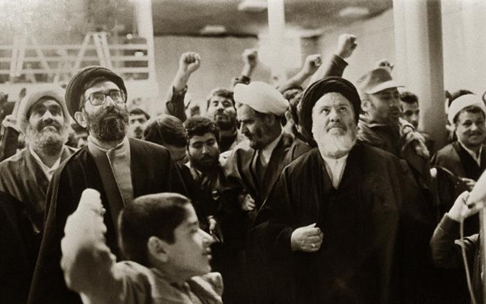 دیدار نوروزی اعضای دولت با رهبرکبیر انقلاب (تصویر) دیدار نوروزی اعضای دولت با رهبرکبیر انقلاب (تصویر)