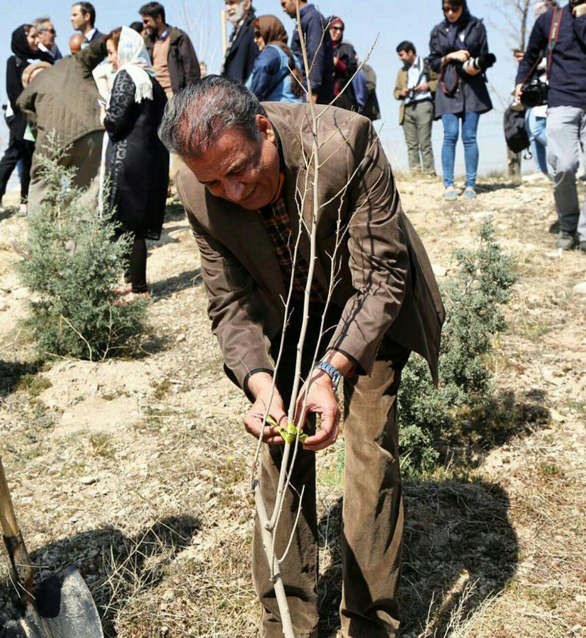 عبدالرضا اکبری: شرایط سختی در هنر وجود دارد که هرکسی نمی تواند پذیرای آن باشد / احترام به طبیعت رکن اصلی زندگی است/ آرزو می کنم تقسیم و توزیع نقش در سینما عادلانه باشد(ویژه نوروز) عبدالرضا اکبری: شرایط سختی در هنر وجود دارد که هرکسی نمی تواند پذیرای آن باشد / احترام به طبیعت رکن اصلی زندگی است/ آرزو می کنم تقسیم و توزیع نقش در سینما عادلانه باشد(ویژه نوروز)