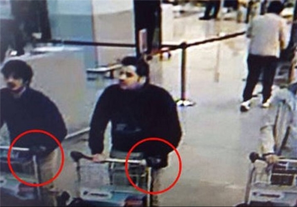 انفجارهای هماهنگ در بروکسل/ 30 کشته، 136 زخمی (تصاویر) انفجارهای هماهنگ در بروکسل/ 30 کشته، 136 زخمی (تصاویر)