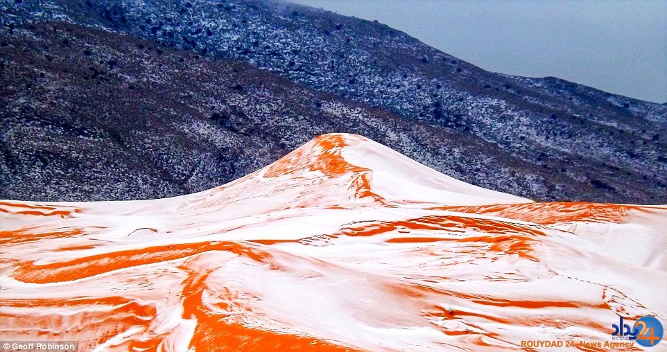 سفیدپوش شدن صحرای بزرگ آفریقا برای نخستین بار پس از 37 سال (تصاویر)