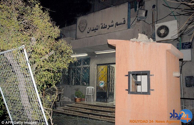 ترغیب دو دختر 7ساله سوری به انجام حمله انتحاری در دمشق (فیلم و تصاویر)